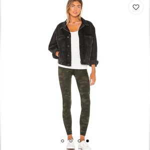 NWT Spanx Look at ME Now seamless leggings in green camo